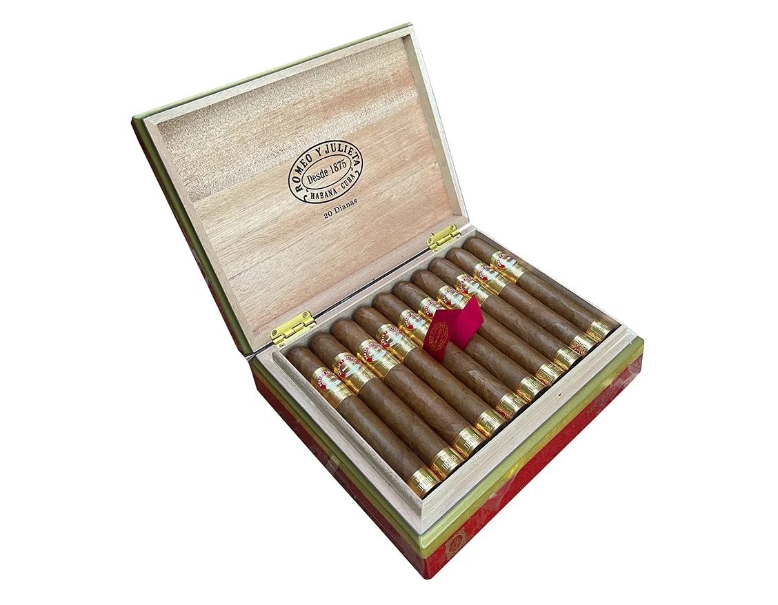 romeo-y-julieta-linea-de-oro-dianas-20-li-puro-9163751657375-sw1128sh878 Romeo Y Julieta Linea De Oro Dianas - 20'li Puro - Görsel 1