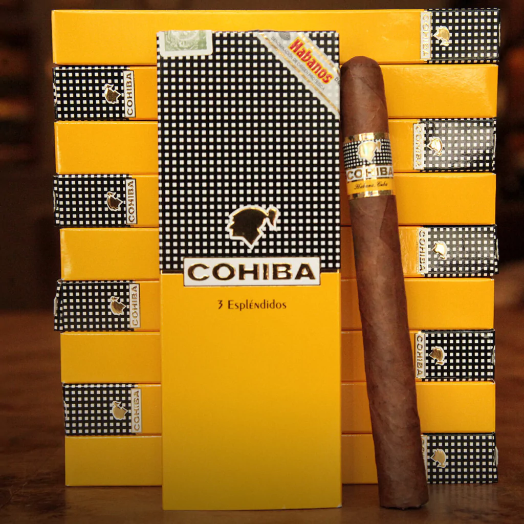 hab-coh-esplenidos004-af27b481f5afce7c5617123484460584-1024-1024 (1) Cohiba Esplendidos 3'lü Puro (Puro'nun Zirvesi)