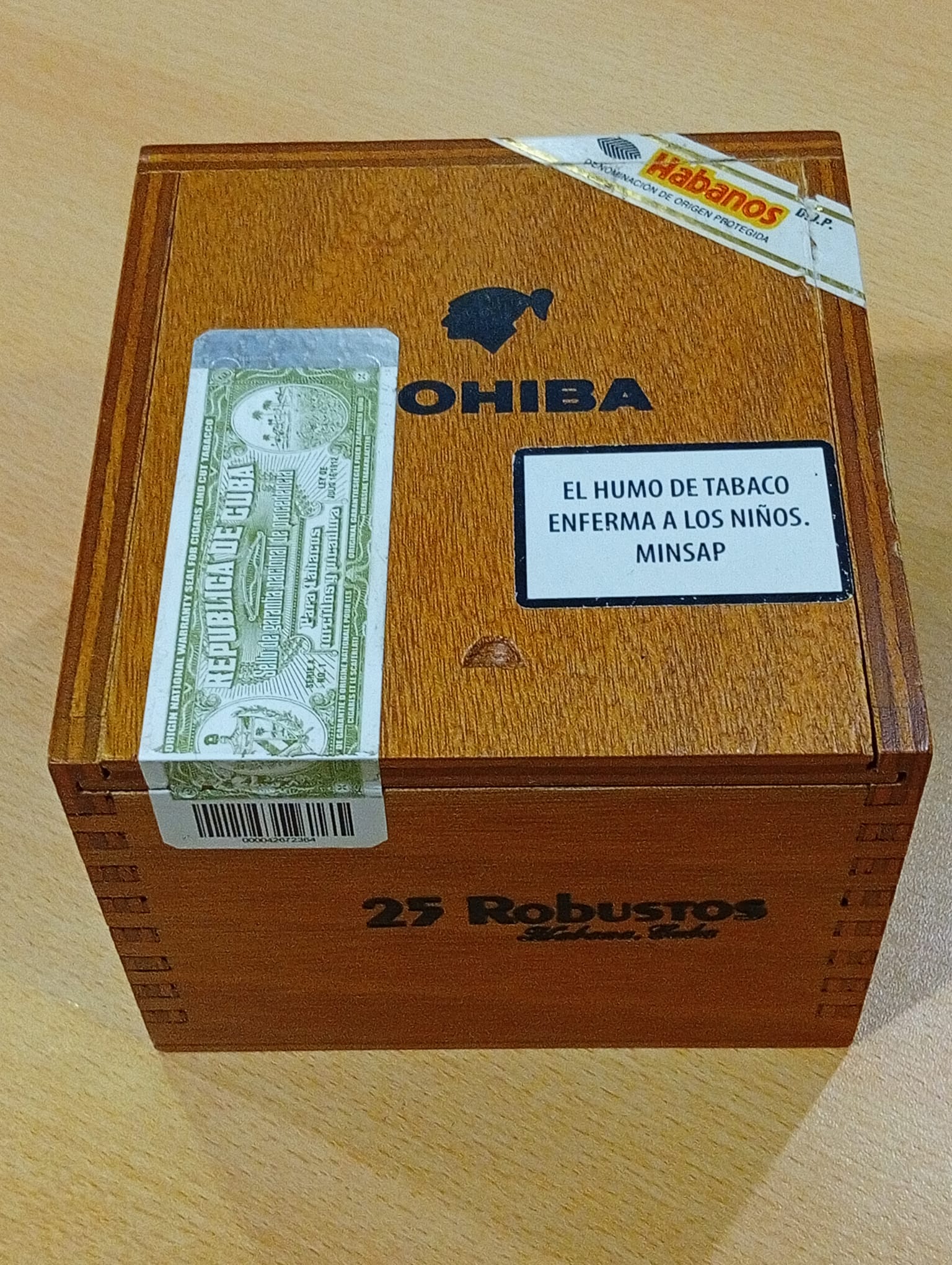 WhatsApp-Image-2026-05-02-at-21.22.04 (1) Cohiba Robustos 25'li Kutu Orjinal Freeshop Ürünü - Görsel 2